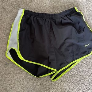 Nike Dri-Fit Black Shorts Size Large